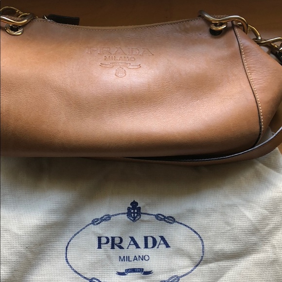 Prada leather purse - Picture 1 of 4